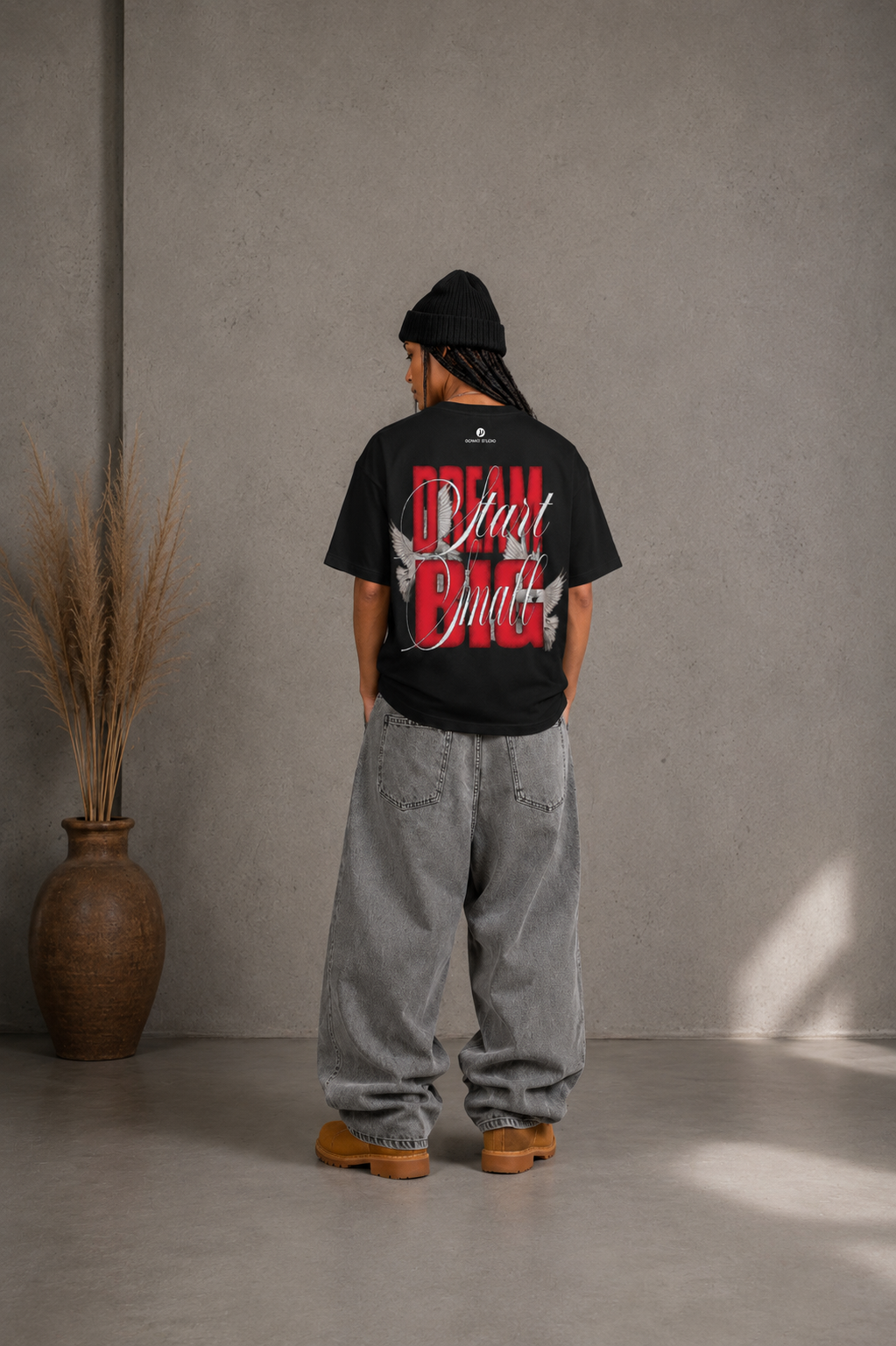 T-SHIRT DREAM BIG START SMALL BLACK