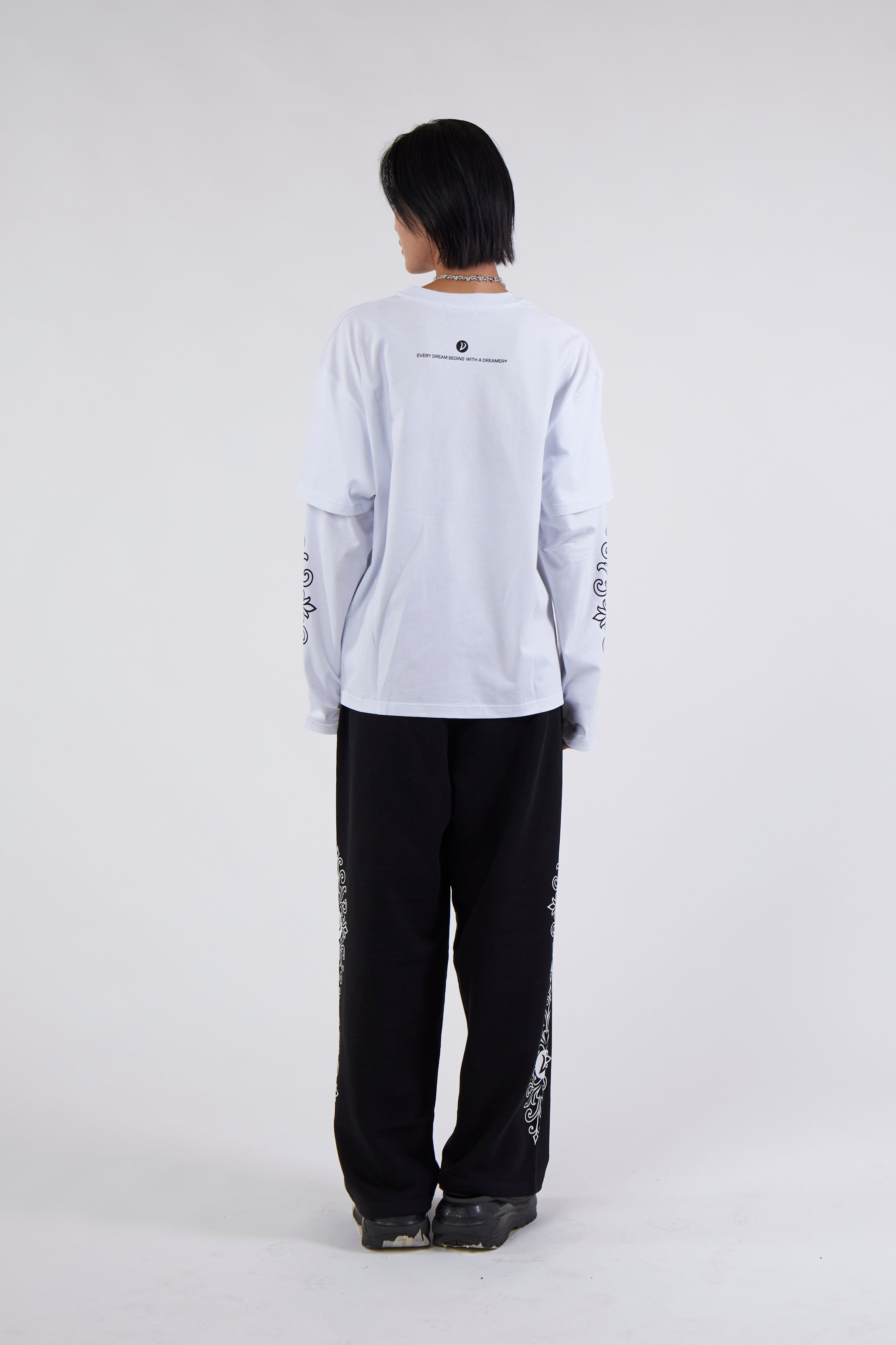 LONGSLEEVE WHITE
