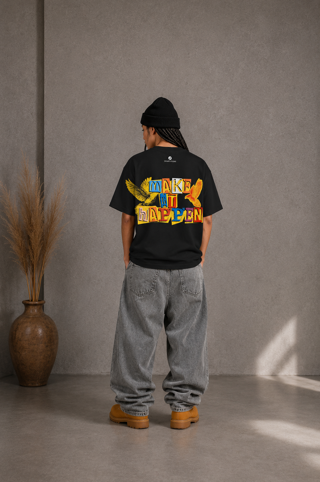 T-SHIRT MAKE IT HAPPEN - BLACK
